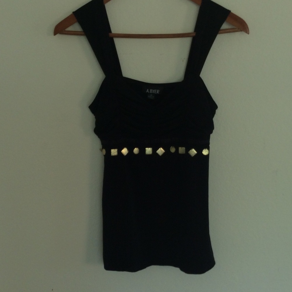 💰 A. Beyer metal trimmed knit tank.